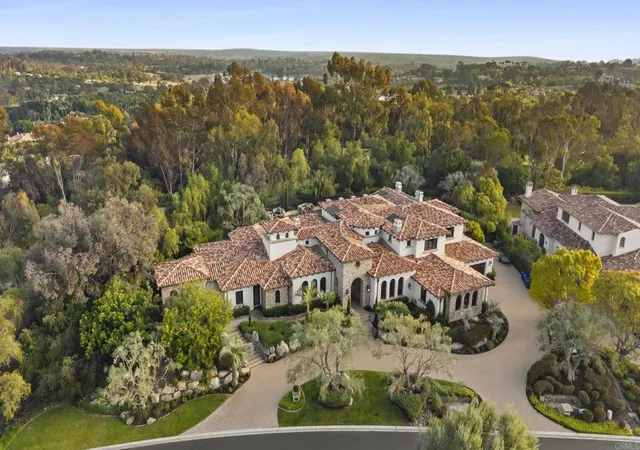 Homes for sale in Rancho Santa Fe, CA | 6749 Calle Ponte Bella, Rancho Santa Fe, CA 92091 | MLS# NDP2605751