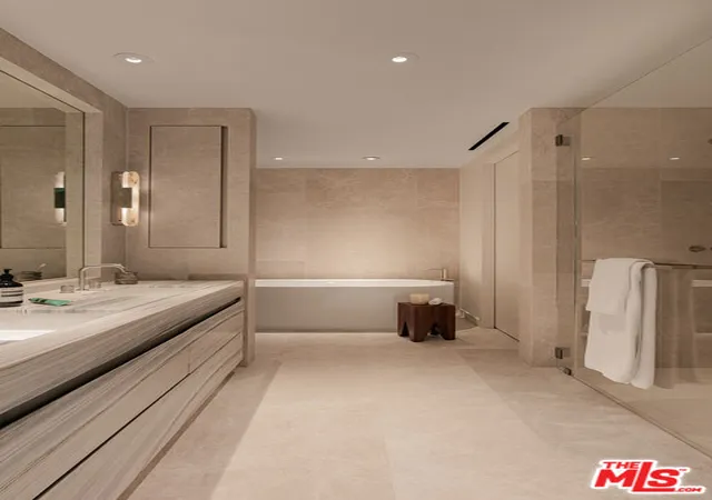 4th image of 9200 Wilshire Blvd #504E, Beverly Hills, CA 90212 | MLS# 26847095