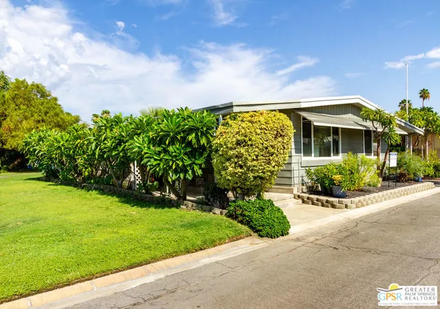 Photo 3 of Manufactured home for sale at 145 Calle Arriba, Palm Springs, CA 92264 | MLS# 26847811PS | Listing updated on 2026-09-28