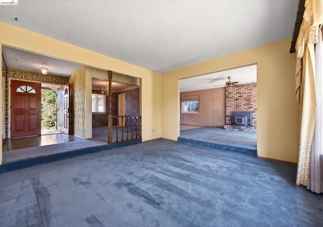 Photo 4 of Sale Pending at 1857 Heatherwood Dr, Pittsburg, CA 94565 | MLS# 41138388 | Listing updated on 2026-07-12