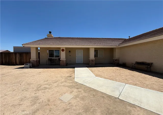 3rd image of 16307 Sholic, Victorville, CA 92395 | MLS# DW26130055