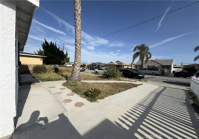 Photo 2 of Single family home for sale at 4085 West 141st St, Hawthorne, CA 90250 | MLS# GD26130373 | Listing updated on 2026-09-21