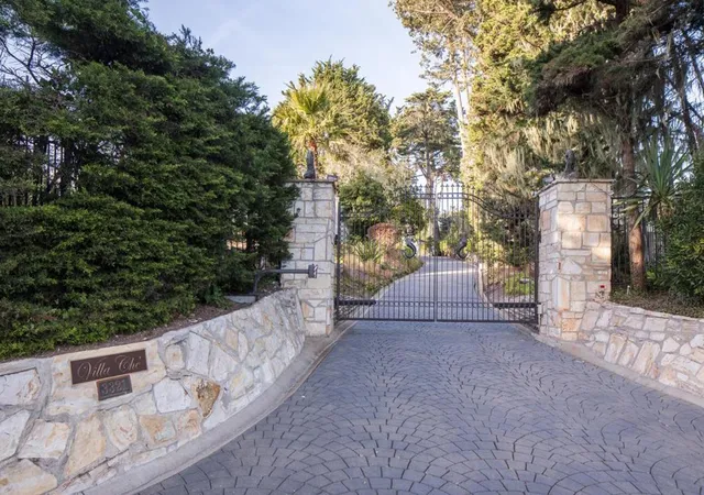 3rd image of 3321 17 Mile Dr, Pebble Beach, CA 93953 | MLS# ML82051100