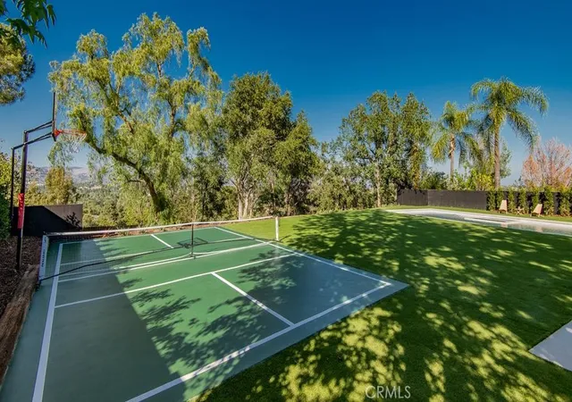 5th image of 24245 Hatteras, Woodland Hills, CA 91367 | MLS# OC26130413