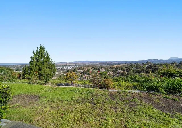 3rd image of 3902 Vista Campana N #22, Oceanside, CA 92057 | MLS# NDP2605756
