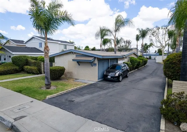 Homes for sale in Bellflower, CA | 9339 Ramona, Bellflower, CA 90706 | MLS# PW26130465