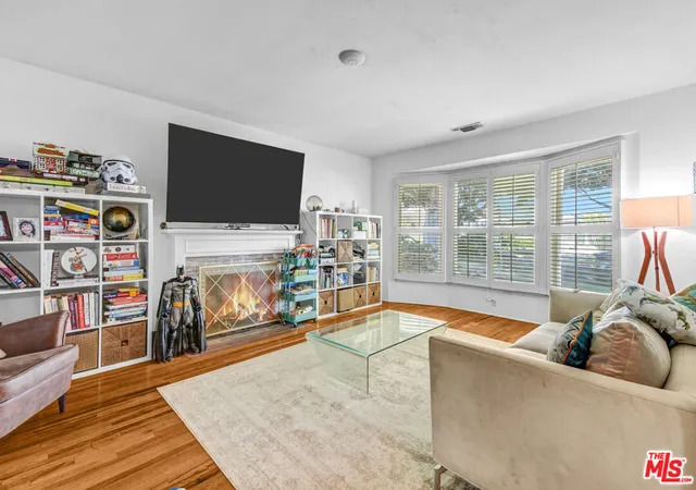 Homes for sale in Santa Monica, CA | 1044 Chelsea Ave, Santa Monica, CA 90403 | MLS# 26847441