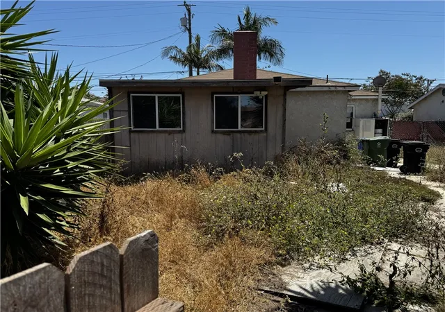 Homes for sale in Lawndale, CA | 15433 Freeman Ave, Lawndale, CA 90260 | MLS# PV26130420