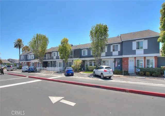 Homes for sale in Costa Mesa, CA | 164 Lexington, Costa Mesa, CA 92626 | MLS# IG26130385