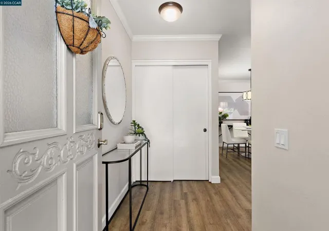 3rd image of 1500 Golden Rain Rd, Walnut Creek, CA 94595