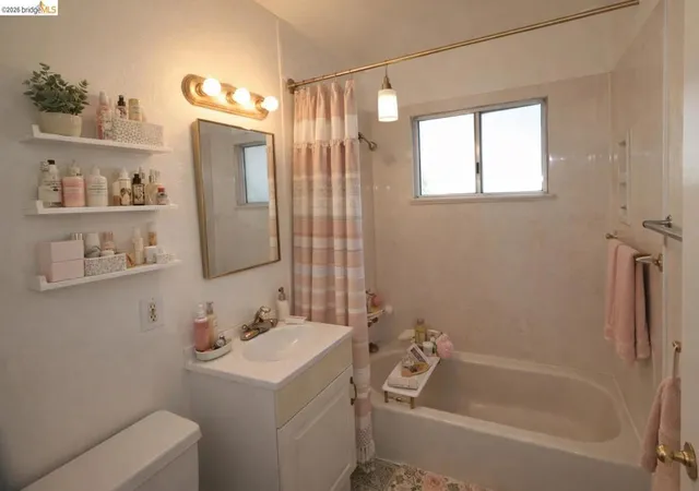 Photo 4 of Multi family home for sale at 2656 38th Avenue, Oakland, CA 94619 | MLS# 41138291 | Listing updated on 2026-07-04
