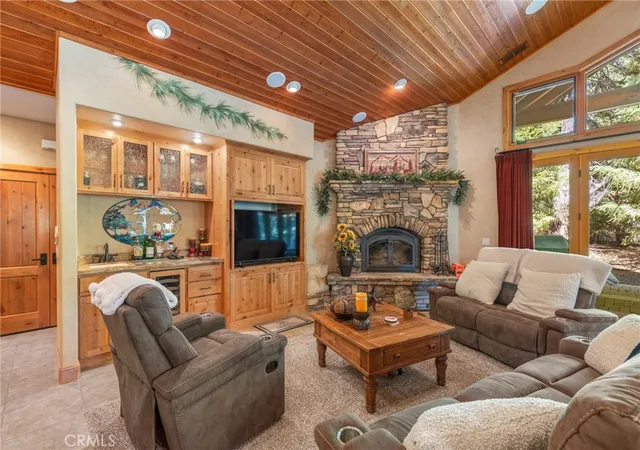 5th image of 95 Manor Dr, Westwood, CA 96137 | MLS# SN26121273