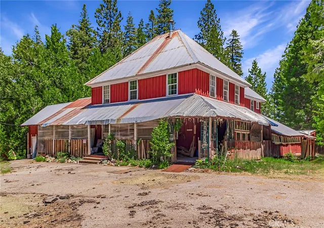 Photo 3 of Single family home for sale at 18727 Skyway, Magalia, CA 95954 | MLS# SN26130544 | Listing updated on 2026-06-16
