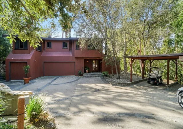 Homes for sale in Malibu, CA | 6377 Via Escondido, Malibu, CA 90265 | MLS# SR26130618