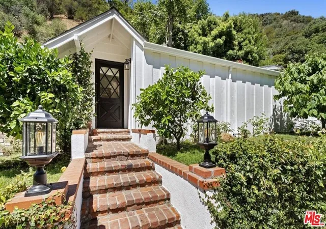 Photo 1 of Single family home for sale at 3933 Mandeville Cyn Rd, Los Angeles, CA 90049 | MLS# 26846465 | Listing updated on 2026-09-20