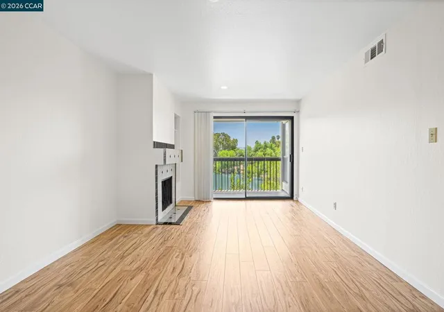 Photo 2 of Sale Pending at 1790 Ellis St #28, Concord, CA 94520 | MLS# 41138429 | Listing updated on 2026-09-26