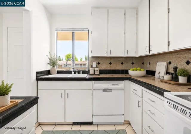 Photo 3 of Sale Pending at 1790 Ellis St #28, Concord, CA 94520 | MLS# 41138429 | Listing updated on 2026-09-26