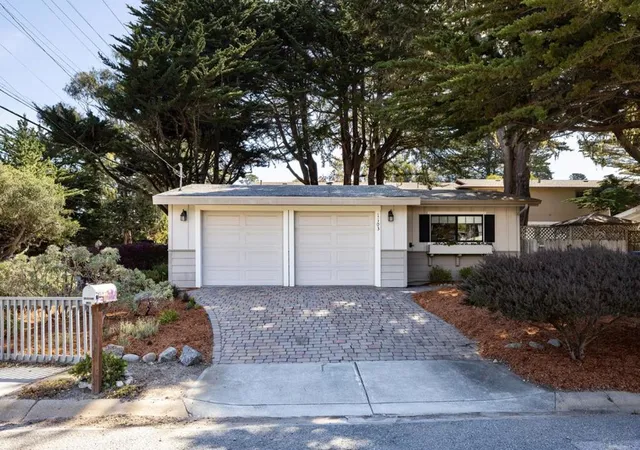 Homes for sale in Pacific Grove, CA | 1103 Kenet Pl, Pacific Grove, CA 93950 | MLS# ML82051127