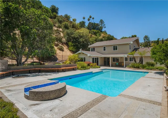 Homes for sale in Glendale, CA | 900 Chudleigh Ln, Glendale, CA 91207 | MLS# GD26129785