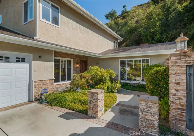Homes for sale in Glendale, CA | 900 Chudleigh Ln, Glendale, CA 91207 | MLS# GD26129785
