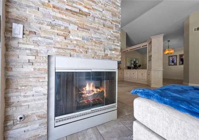 Listing Photo 5 - Condo for sale in building located at 497 Bannister Wy, Simi Valley, CA 93065 - Unit #B