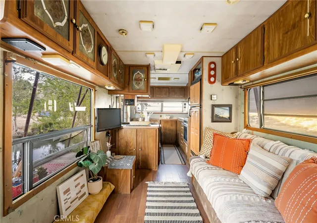 3rd image of 50285 Burns Canyon, Pioneertown, CA 92268 | MLS# JT26129845