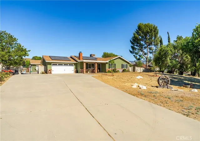 Photo 4 of Single family home for sale at 32924 Acklins, Acton, CA 93510 | MLS# SR26130736 | Listing updated on 2026-10-01