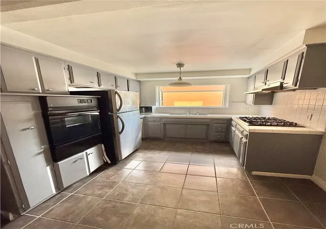 Homes for sale in West Hollywood, CA | 951 N Gardner #6, West Hollywood, CA 90046 | MLS# DW26130813