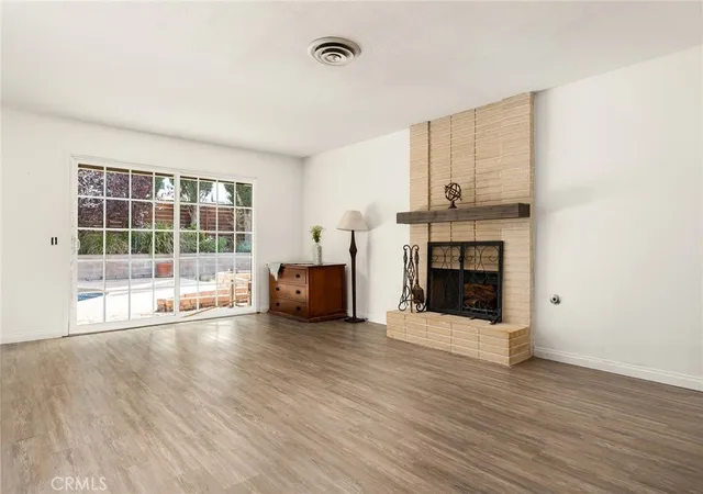 4th image of 43946 Galion, Lancaster, CA 93536 | MLS# SR26130875
