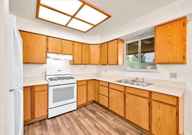 Homes for sale in 29 Palms, CA | 5930 Rose Ellen Ave, 29 Palms, CA 92277 | MLS# JT26127959