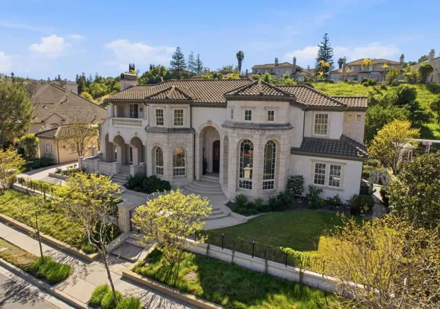 5th image of 5471 Country Club Pkwy, San Jose, CA 95138 | MLS# ML82051151