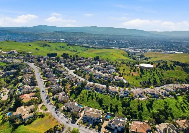 70th image of 5471 Country Club Pkwy, San Jose, CA 95138 | MLS# ML82051151