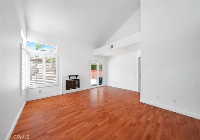 Listing Photo 4 - Condo for sale in building located at 7619 Hvn Ave, Rancho Cucamonga, CA 91730 - Unit #30