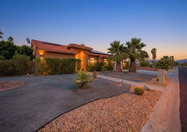 Photo 2 of Single family home for sale at 3048 N Bahada Rd, Palm Springs, CA 92262 | MLS# 219149259DA | Listing updated on 2026-10-02