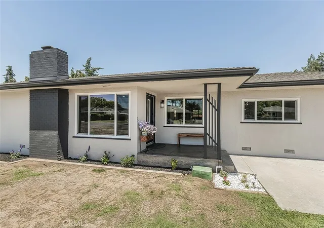 3rd image of 5383 Easterby N, Fresno, CA 93727 | MLS# SC26129032
