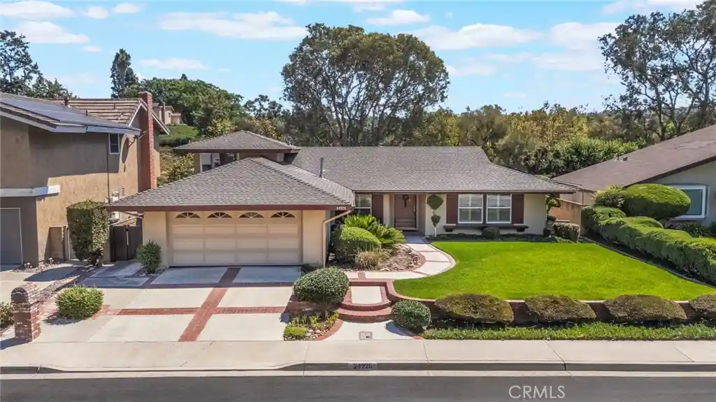 Photo 1 of Single family home for sale at 24926 El Cortijo, Mission Viejo, CA 92691 | MLS# OC26130975 | Listing updated on 2026-10-28