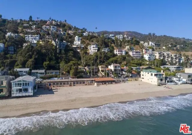 Homes for sale in Malibu, CA | 21540 Rambla Vista, Malibu, CA 90265 | MLS# 26848231