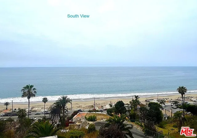 Homes for sale in Malibu, CA | 21540 Rambla Vista, Malibu, CA 90265 | MLS# 26848231