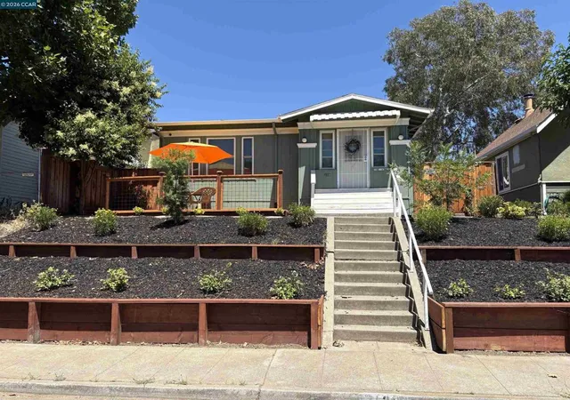Homes for sale in Concord, CA | 136 Norman Ave, Concord, CA 94520 | MLS# 41138485