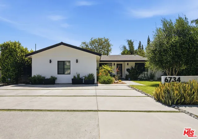 Photo 2 of Single family home for sale at 6734 Agnes Ave, North Hollywood, CA 91606 | MLS# 26847669 | Listing updated on 2026-09-08