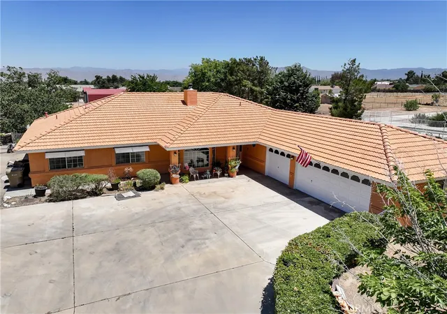 Homes for sale in Hesperia, CA | 8585 Hickory, Hesperia, CA 92345 | MLS# CV26086661