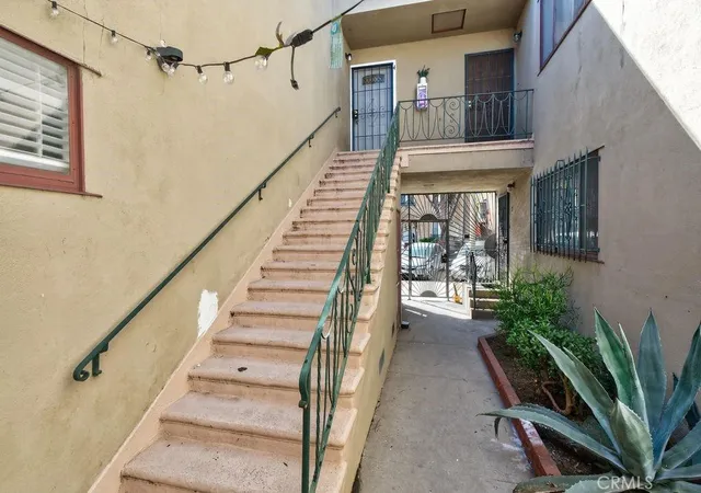Homes for sale in Long Beach, CA | 925 E Appleton, Long Beach, CA 90802 | MLS# CV26131175