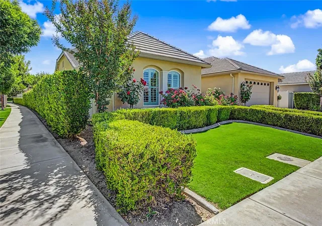 5th image of 118 Guilden Grove, Bakersfield, CA 93312 | MLS# NS26131177