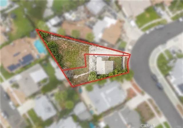 2nd image of 5725 Enfield Ave, Encino, CA 91316 | MLS# SR26131192