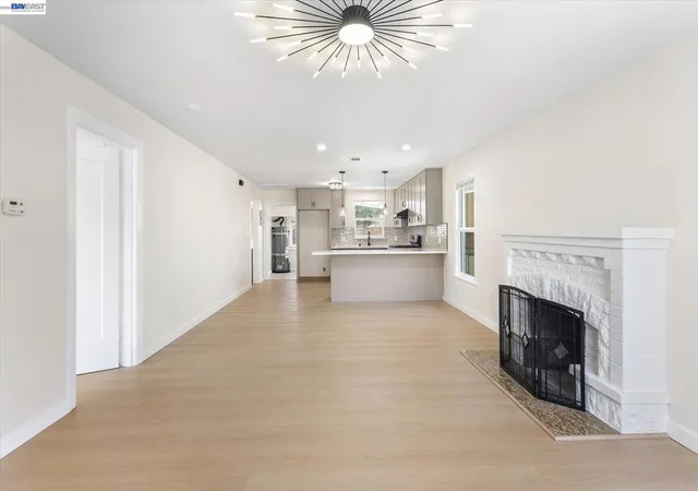 4th image of 2215 E 29Th Street, Oakland, CA 94606 | MLS# 41138503