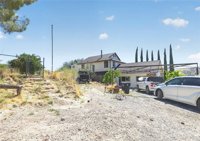 Single family home for sale at 7 Cuddy Cyn Rd, Lebec, CA 93243 | MLS# SR26130473