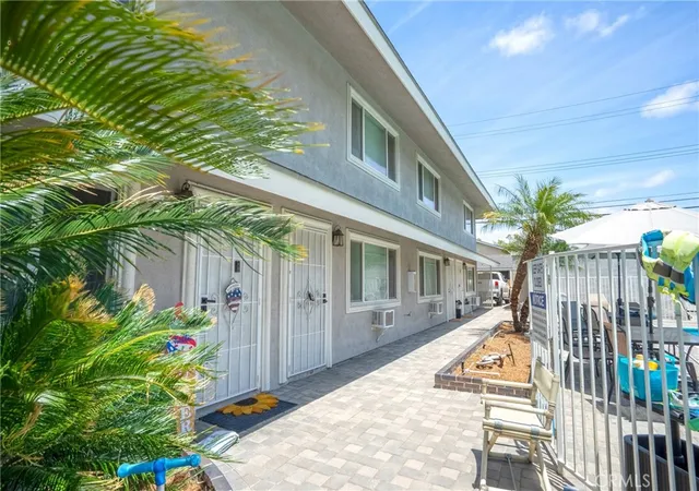 3rd image of 12122 12132 Bailey Ave, Garden Grove, CA 92845 | MLS# PW26131329