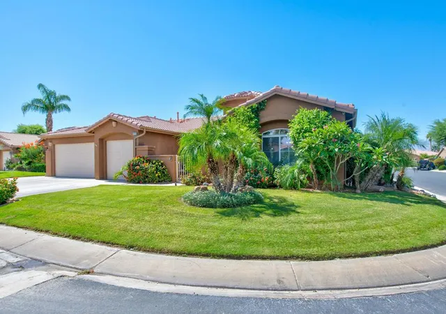 Photo 3 of Sale Pending at 81129 La Reina Cir, Indio, CA 92201 | MLS# 219149281DA | Listing updated on 2026-09-21
