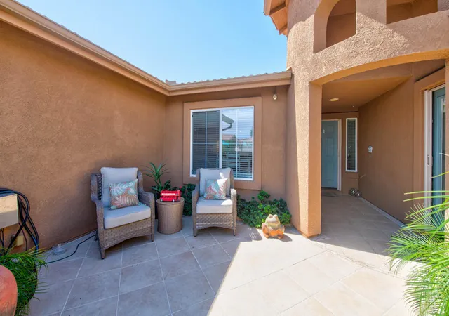 Photo 4 of Sale Pending at 81129 La Reina Cir, Indio, CA 92201 | MLS# 219149281DA | Listing updated on 2026-09-21
