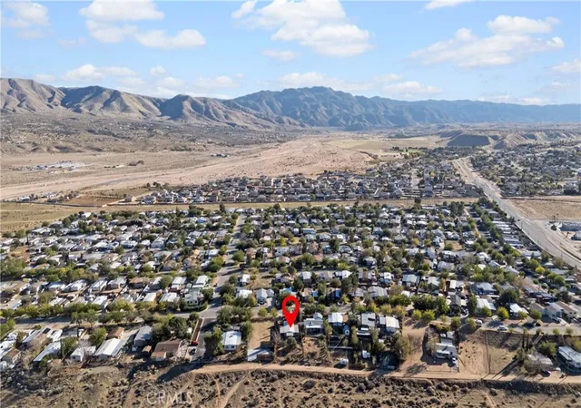 3rd image of 19078 Monterey, Hesperia, CA 92345 | MLS# IV26131372